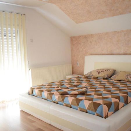 Apartments Holiday Vranje Eksteriør bilde